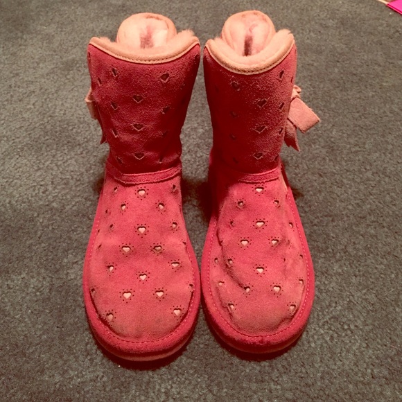 Children UGG boots:size 2