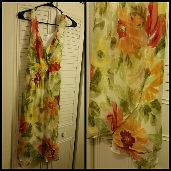 SOLD**Maternity dress formal/party/summer