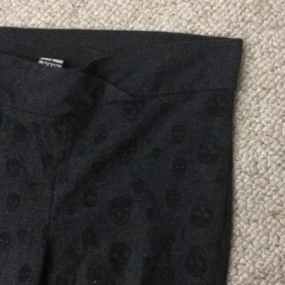 Skull leggings