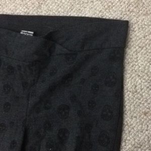 Skull leggings