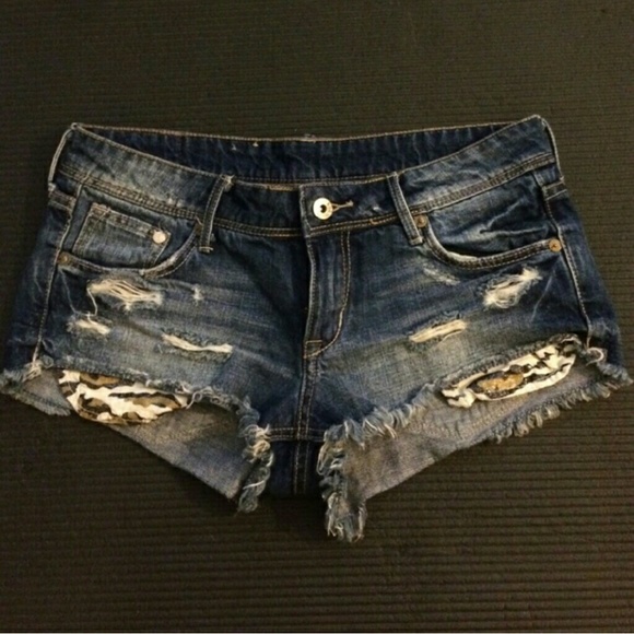 Denim shorts very cute