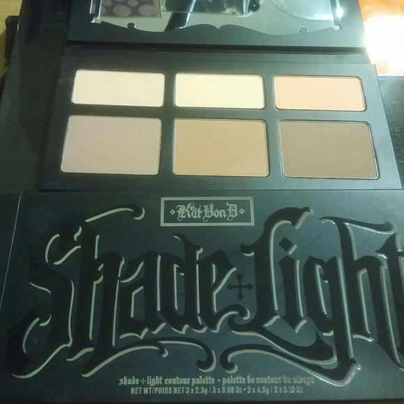Kat Von D shade & light contour palette