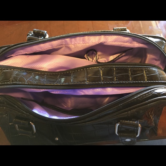 Mady Claire "Laura" Croco Embossed leather tote - Picture 4 of 4