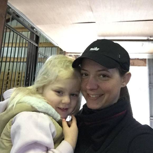 Meet your Posher, Sandra - Picture 1 of 1