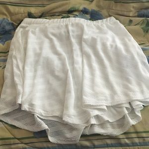White, perforated skater skirt