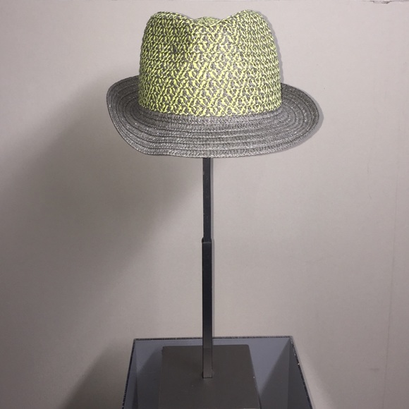 AEO Fedora