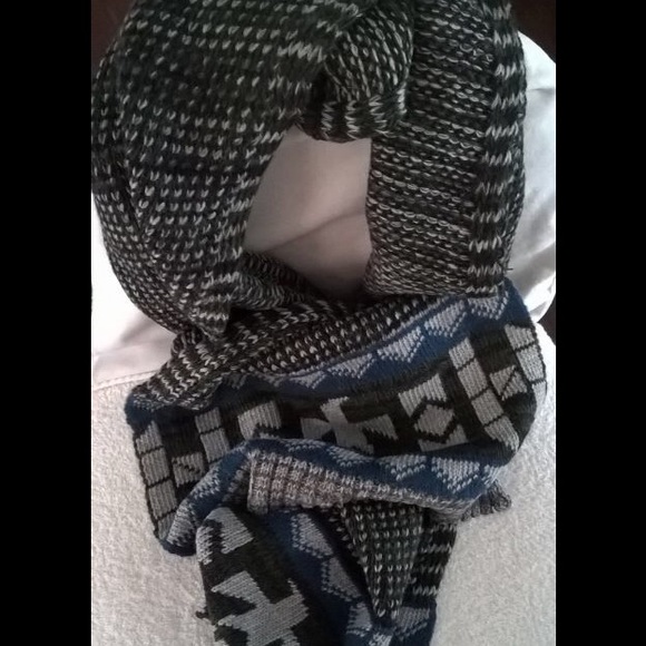 pattern scarf