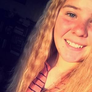 Meet your Posher, Kaitlyn