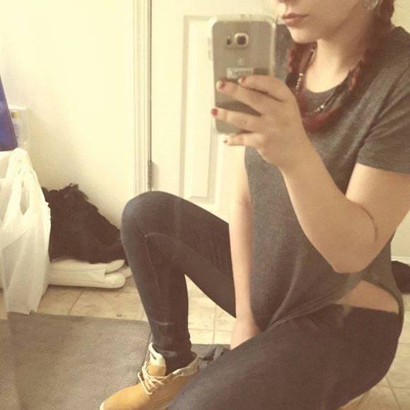 Meet your Posher, Kaylie