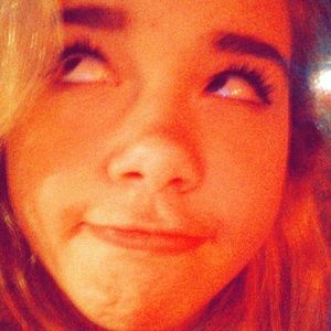 Meet your Posher, Lilly