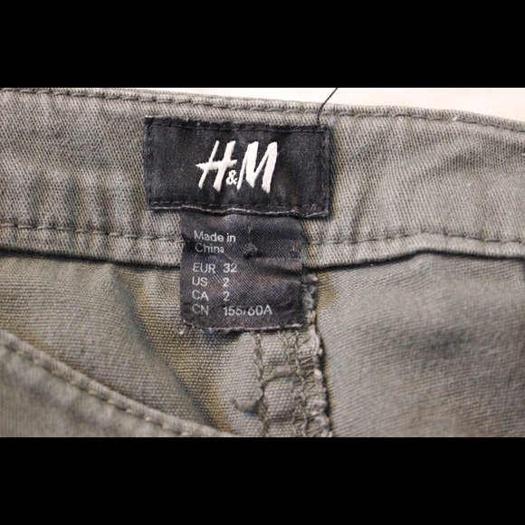 H&M High-Waisted Army Green Riding Pants - Picture 2 of 4