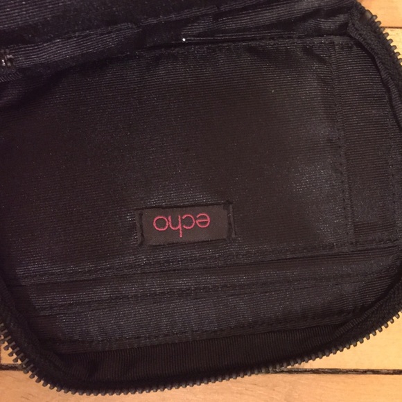 Echo Hand Wallet New - Picture 4 of 4