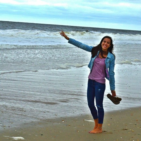 Meet your Posher, Melanie