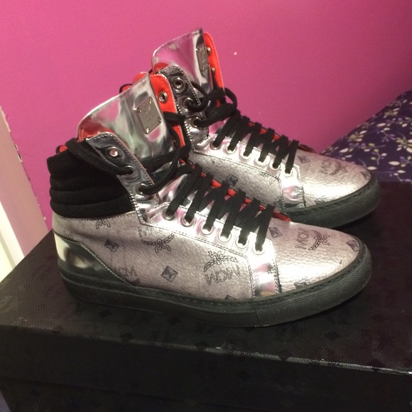 MCM Women's Sneakers size. 6 100% Authentic - Picture 3 of 4