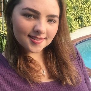 Meet your Posher, Bella