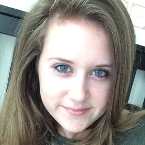 Meet your Posher, Katelyn