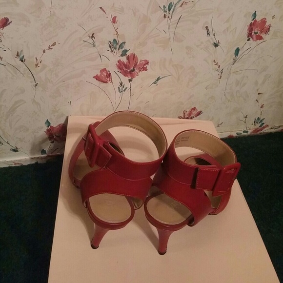 WMS shoes - Picture 4 of 4