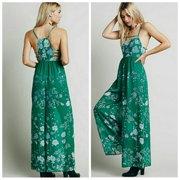 🔥Size 6🔥Free People Chiffon Print Jumpsuit - Picture 3 of 3
