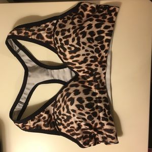 Victoria's Secret Pink Push-up Sports Bra