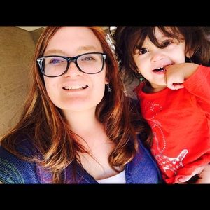 Meet your Posher, Caitlin