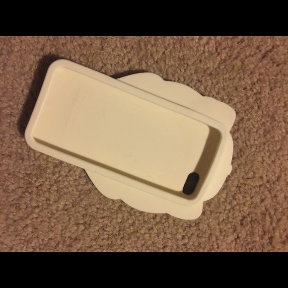 Hello Kitty Dodgers iPhone 5 case - Picture 4 of 4