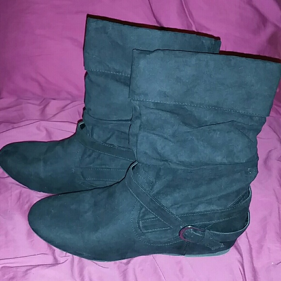 Black boots