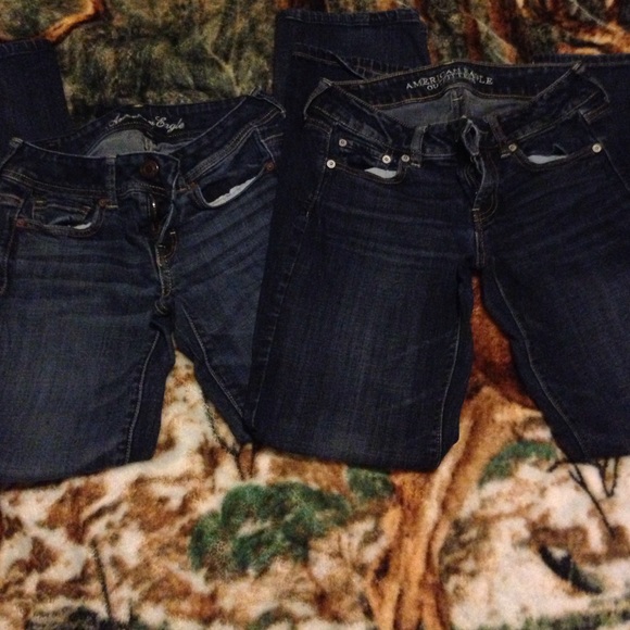 2 American Eagle Jeans