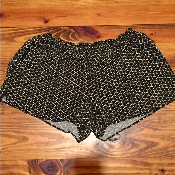 ☀️OLD NAVY POCKET SHORTS XS☀️