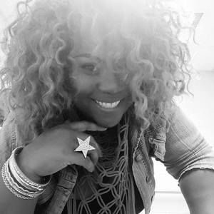 Meet your Posher, Tina