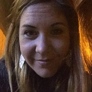 Meet your Posher, Kara