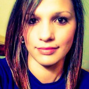 Meet your Posher, Monica
