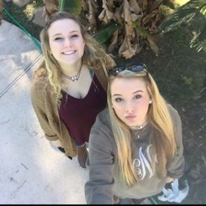 Meet your Posher, Hannah