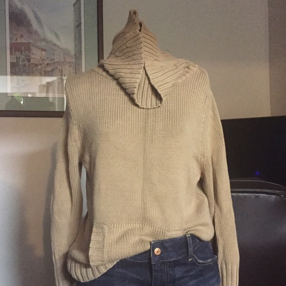 ( XL ) Extra Large J. Crew Tan Turtleneck Sweater