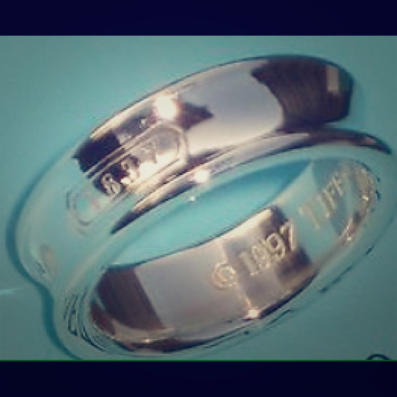 💯Authentic Tiffany & Co 1887 concave ring
