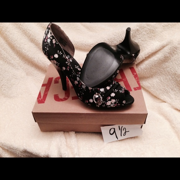 🆕 - Picture 2 of 2