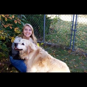 Meet your Posher, Kayla