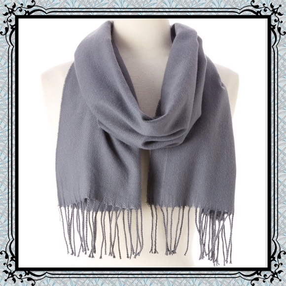 Rapti Fashion Accessories - 🌺HOST PICK🌺Charcoal  Fringe Cashmere Scarf