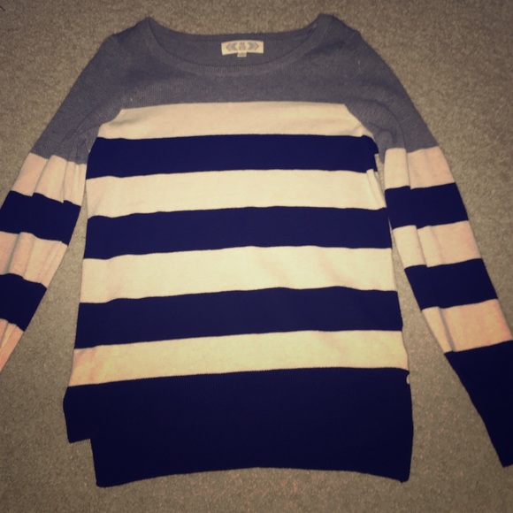 Striped Crew neck sweater