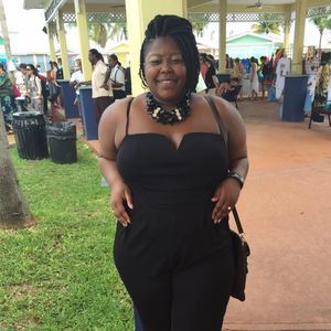 Meet your Posher, Shericka