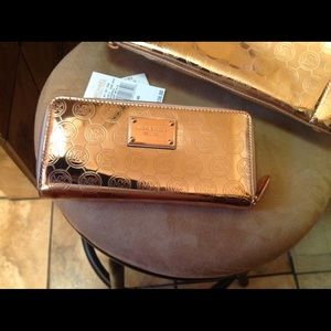 Michael Michael Kors Jet Set Rose Gold Wallet