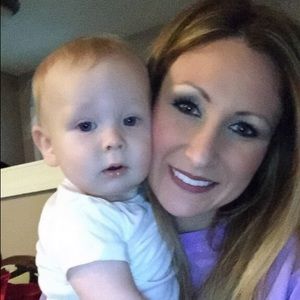 Meet your Posher, Candace