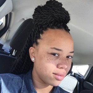 Meet your Posher, Diana