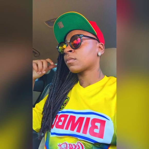 Meet your Posher, Brittany