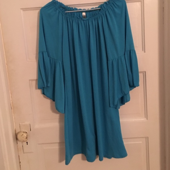 Blue tunic with bell sleeves - Picture 1 of 1