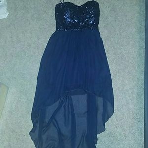 Gorgeous navy blue high low dress!