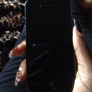 iPhone 4s black ..Verizon 32gb