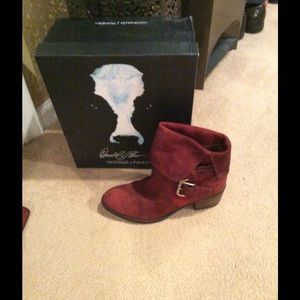 Donald J Pliner Bootie