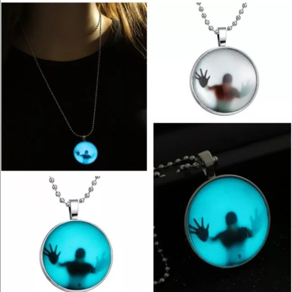 Jewelry - Glow in the dark stainless pendant & necklace