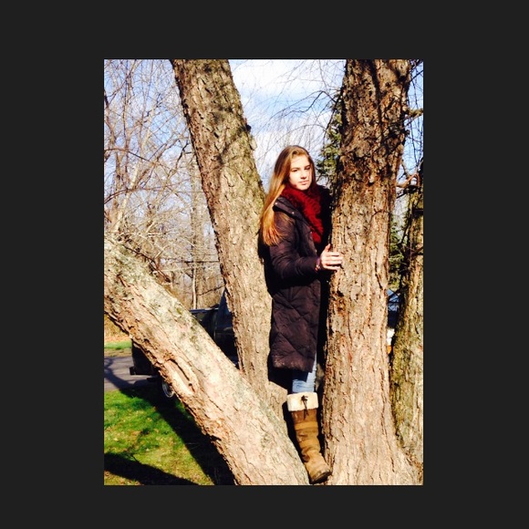 Meet your Posher, Lexie - Picture 2 of 3