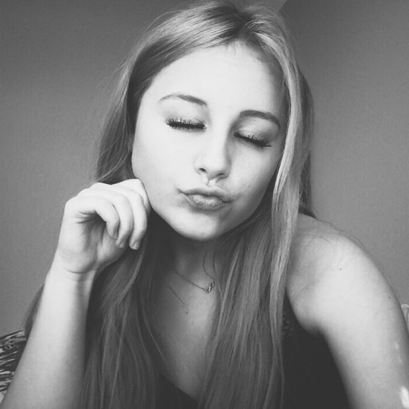 meet your po$her - Picture 1 of 4